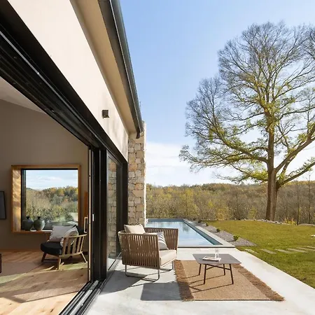 Ulmus Near Motovun For 6 People With Heated Pool & Jacuzzi Villa *