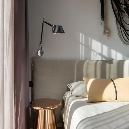 Ulmus Near Motovun For 6 People With Heated Pool & Jacuzzi Karojba
