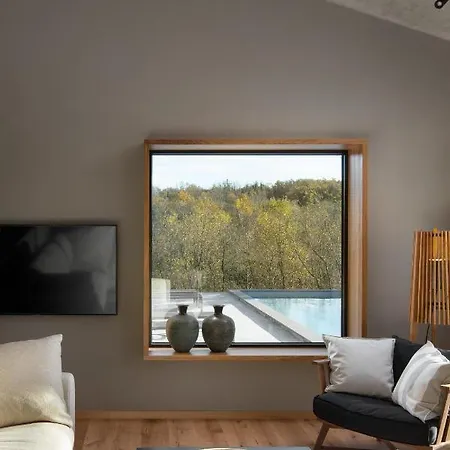 Villa Ulmus Near Motovun For 6 People With Heated Pool & Jacuzzi *