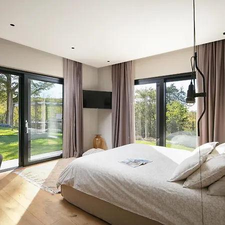 Ulmus Near Motovun For 6 People With Heated Pool & Jacuzzi